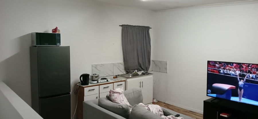12 Bedroom Property for Sale in Lansdowne Western Cape